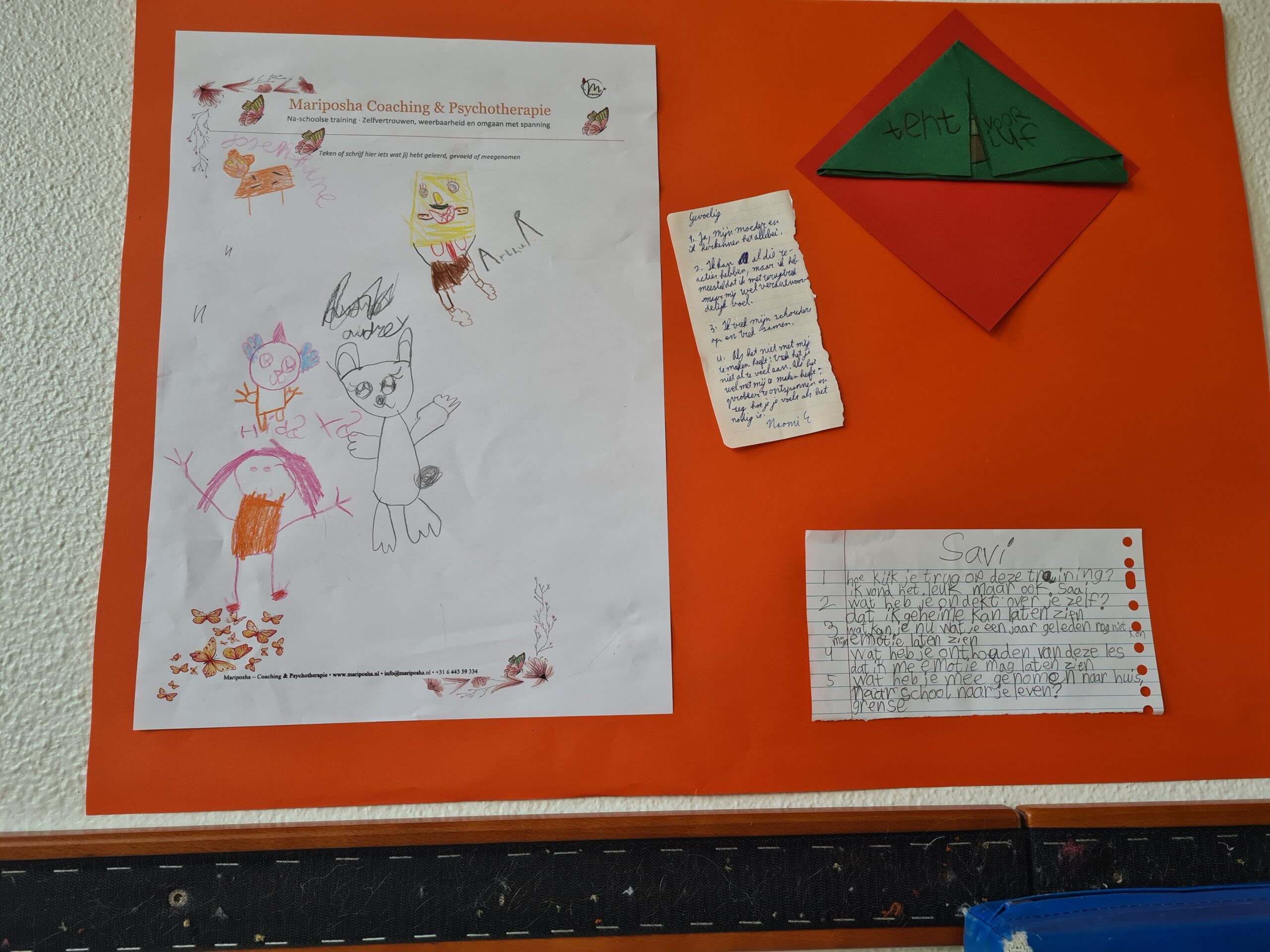 Kindertekeningen gemaakt tijdens de naschoolse training van Mariposha Den Haag
