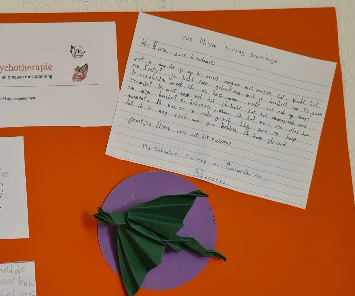 Handgeschreven brief van leerling Niven aan zichzelf na de naschoolse training van Mariposha in Den Haag